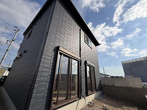 兵庫県加古川市加古川町南備後 2080万円