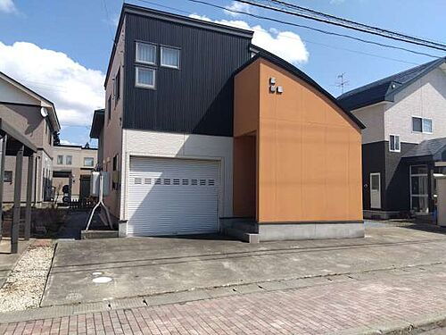 青森県青森市蛍沢２丁目 2600万円