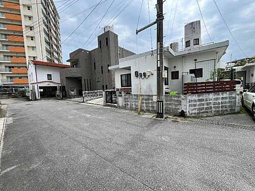 沖縄県沖縄市宮里3丁目33番地 中古住宅 物件詳細
