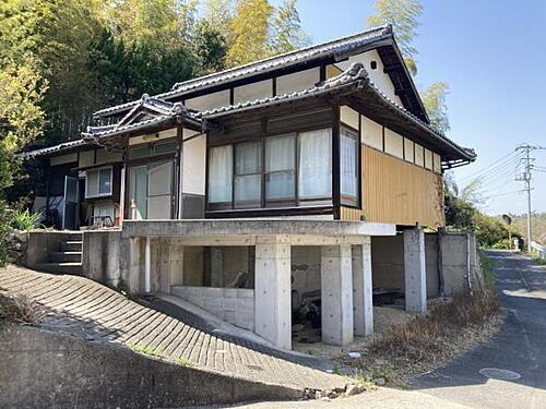 愛媛県今治市大三島町口総 430万円