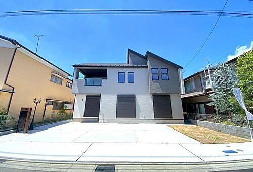 神奈川県横浜市磯子区杉田8丁目 5280万円 4LDK