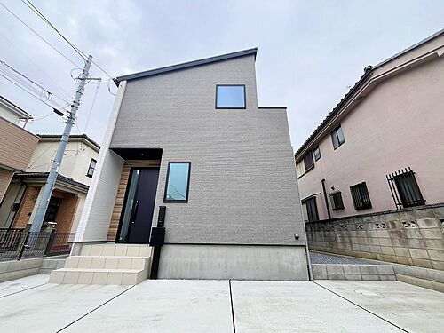 埼玉県越谷市赤山町３丁目 中古住宅