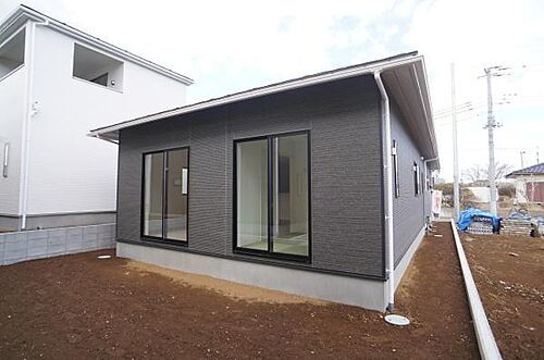 茨城県かすみがうら市下稲吉 2290万円 4LDK