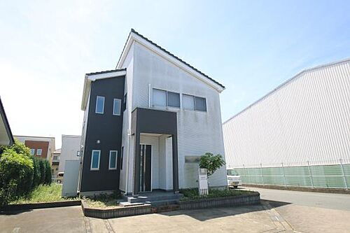 千葉県八街市中央 中古住宅