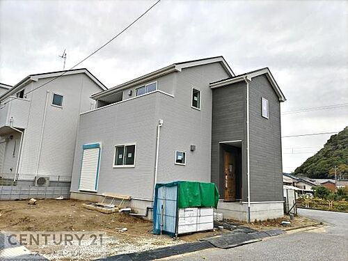 千葉県君津市人見3丁目 2690万円 4LDK