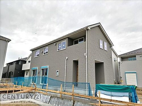 千葉県君津市人見3丁目 2590万円 4LDK