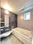 京王線北野駅　八王子市絹ヶ丘　戸建 1坪以上広さを設けた浴室でゆったりバスタイムをお楽しみいただけそうです。
