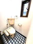 大津市茶戸町 ２階のウォシュレット付きトイレです。
