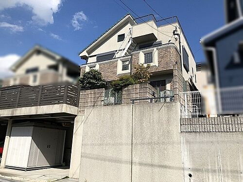 大阪府枚方市楠葉美咲２丁目 中古住宅