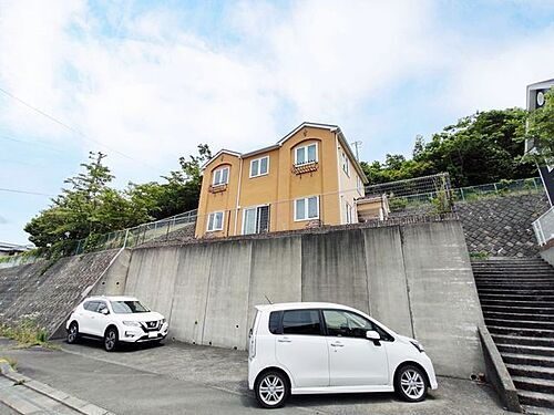 静岡県御殿場市神山平３丁目 2300万円
