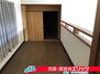 彦根市川瀬馬場町　～和風建築～ 【2階廊下】玄関吹き抜けの前面に当たる場所は、多目的に使用できます。