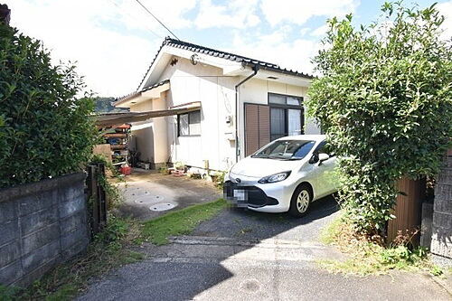鹿児島県霧島市国分府中 650万円