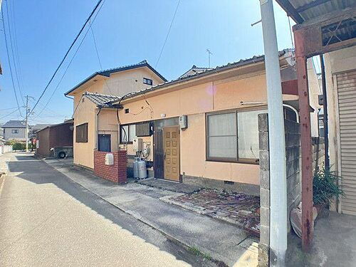 愛媛県松山市松ノ木１丁目 680万円