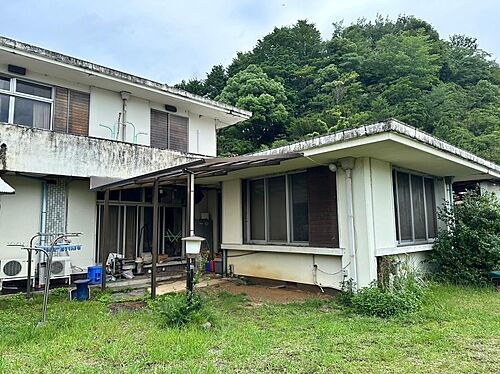 徳島県徳島市加茂名町西名東山 3500万円