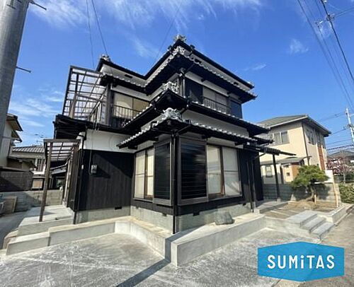 愛媛県松山市西長戸町 2098万円