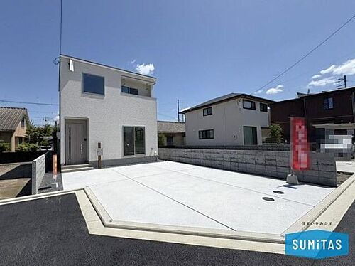 愛媛県松山市古三津２丁目 2598万円 4LDK
