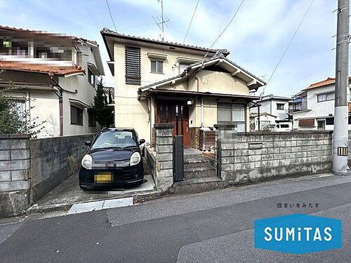 愛媛県松山市みどりケ丘 890万円
