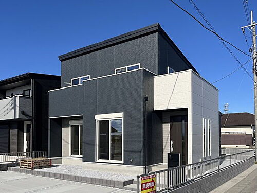 群馬県伊勢崎市西久保町3丁目 2498万円 4LDK