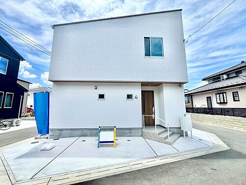 埼玉県草加市吉町４丁目 4498万円 3LDK