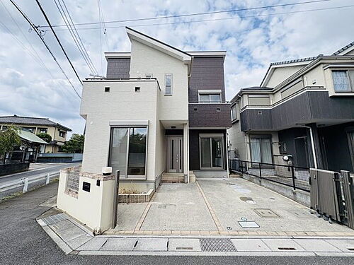 埼玉県八潮市大字南川崎 2880万円