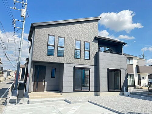 群馬県邑楽郡邑楽町大字中野 2730万円 4LDK