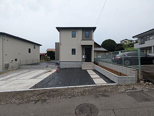 群馬県高崎市剣崎町 2699万円 4LDK