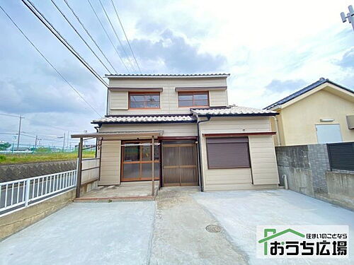 愛知県稲沢市平和町那古良 中古住宅