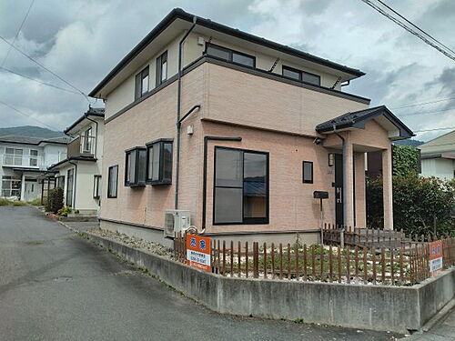 長野県岡谷市長地小萩１丁目 中古住宅