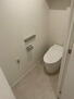 パークコート渋谷ザ　タワー 【トイレ】白で統一された清潔感のあるデザイン！タンクレストイレでスタイリッシュです！