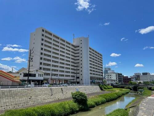 愛知県瀬戸市陶原町６丁目 地上11階地下1階建