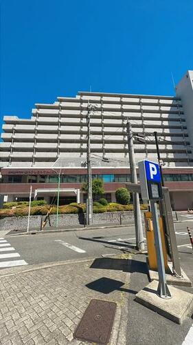 愛知県名古屋市東区東桜２丁目 地上13階地下1階建