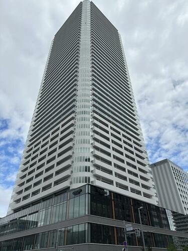 北海道札幌市北区北八条西１丁目 地上48階地下2階建