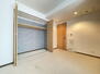 ルシード円山鳥居前 洋室(1階、約7.0畳)