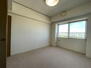 【９４．００平米の４ＬＤＫタイプ！８階で眺望良好】サーム広島インターＡ 眺望の良い洋室