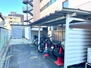 サンコーポ松波第二 敷地内に駐輪場・バイク置き場がございます。
