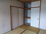サンシティ会津旭町 和室は家事をする空間としても大活躍！<BR>畳の上に座って作業できるため、洗濯物をたたんだり、アイロンがけに最適です！