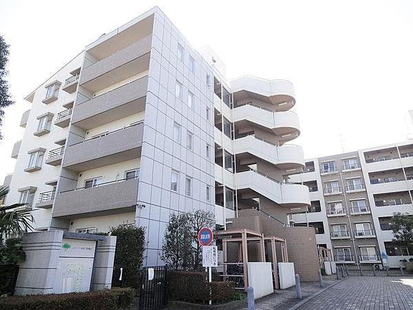 シャレール新座 ■東武東上線『朝霞台』駅利用<BR>~バス便利用で複数路線利用可能<BR>■徒歩圏内に商業施設が充実し日々の暮らしをサポート