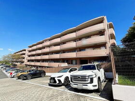 ビクトリアヒルズ横濱サウス B棟 1階 4LDK