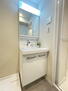 ベルハイム大森 【洗面室】清潔感ある洗面台なので、スッキリと見映えの良い空間が生まれます。