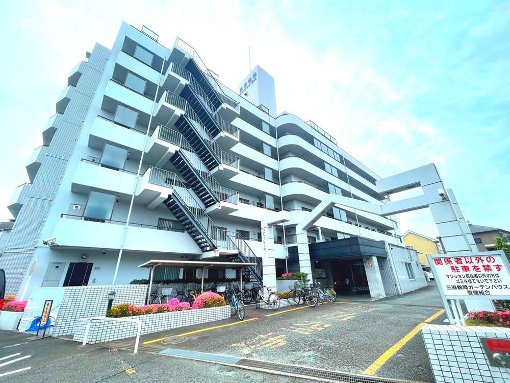 三協・鶴間ガーデンハウス 江ノ島線「鶴間」駅徒歩22分・相鉄線「相模大塚」駅徒歩22分の2路線2駅利用可能!スーパーやコンビニが近くお買い物便利です!