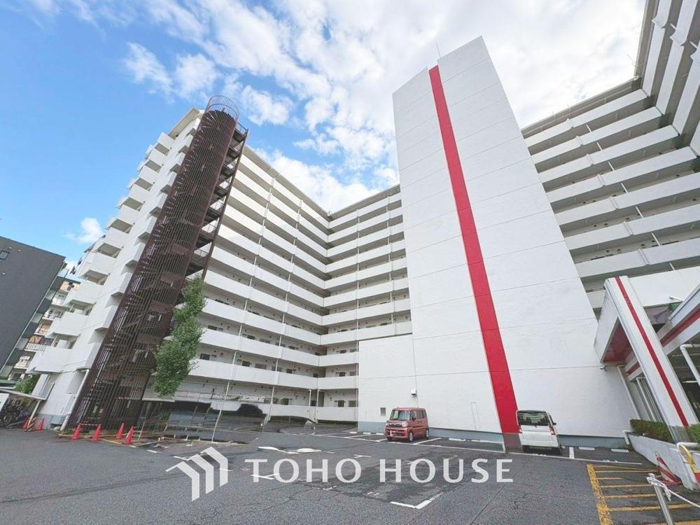 東陽町ハイホーム 【南向き8階住戸♪】<BR>住まい探しは街探し。みんなが街探しのポイントにしているのは何? 第1位は過半数が支持した納得の 『交通の利便性』。続いて3割以上の人が『住環境』と『公園、緑地の充実』です。