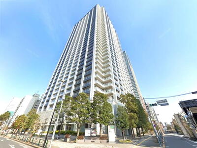 エアライズタワー 【エアライズタワー】<BR>東京メトロ有楽町線「東池袋」駅まで徒歩1分、都電荒川線「東池袋四丁目」駅まで徒歩2分など、毎日の通勤・通学に嬉しい距離です。