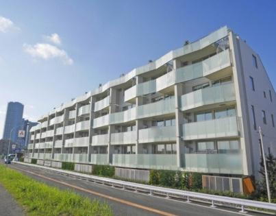 ROYAL SEASON FUTAKOTAMAGAWA 2階 2LDK