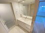 オーベルタワー川口コラージュ 三面鏡仕様の広々した洗面台です♪<BR>室内（2023年6月11日）撮影