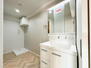 江戸川ハイツ 新規リノベーションで清潔感ある洗面台で1日を始められます