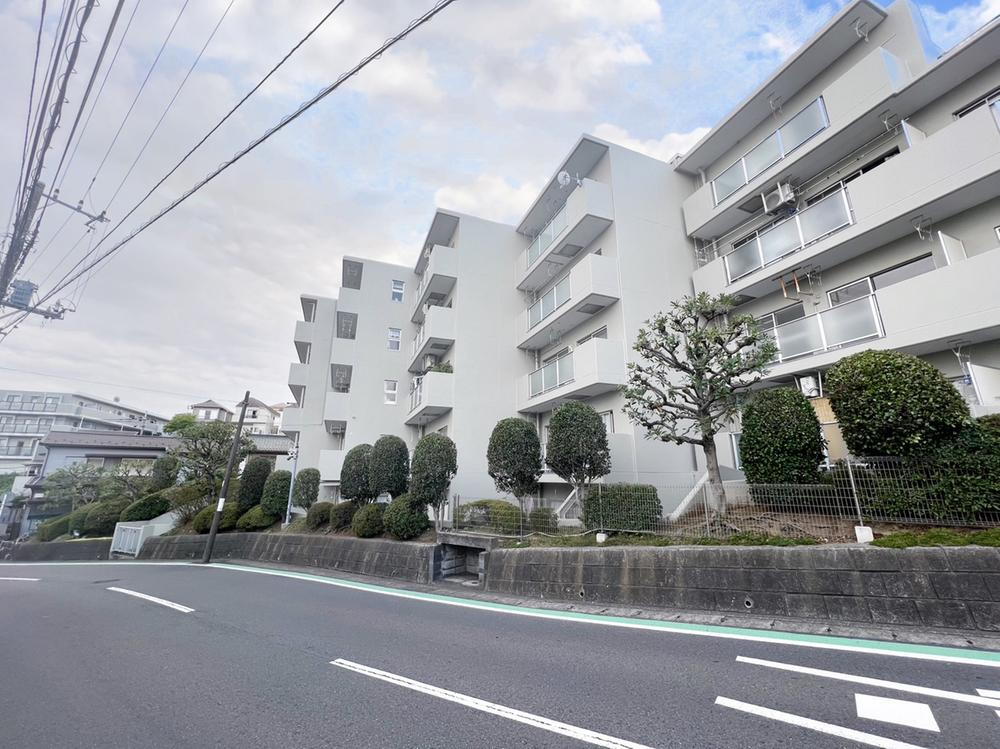 ニックハイム東戸塚第弐 【現地外観】<BR>現在大規模修繕は終了しました♪