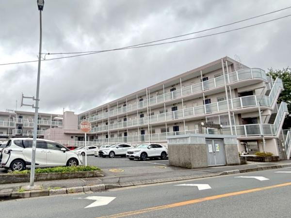 MAC市川コートI 2階 3LDK