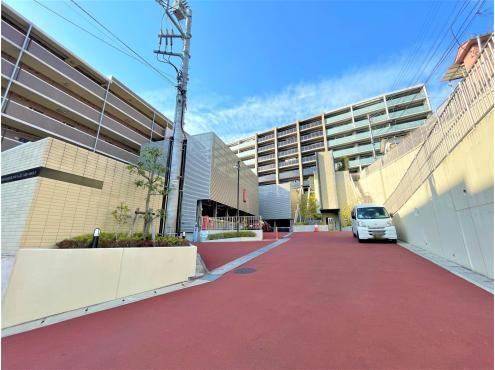 クレストフォルム生田グランヒルズ 外観