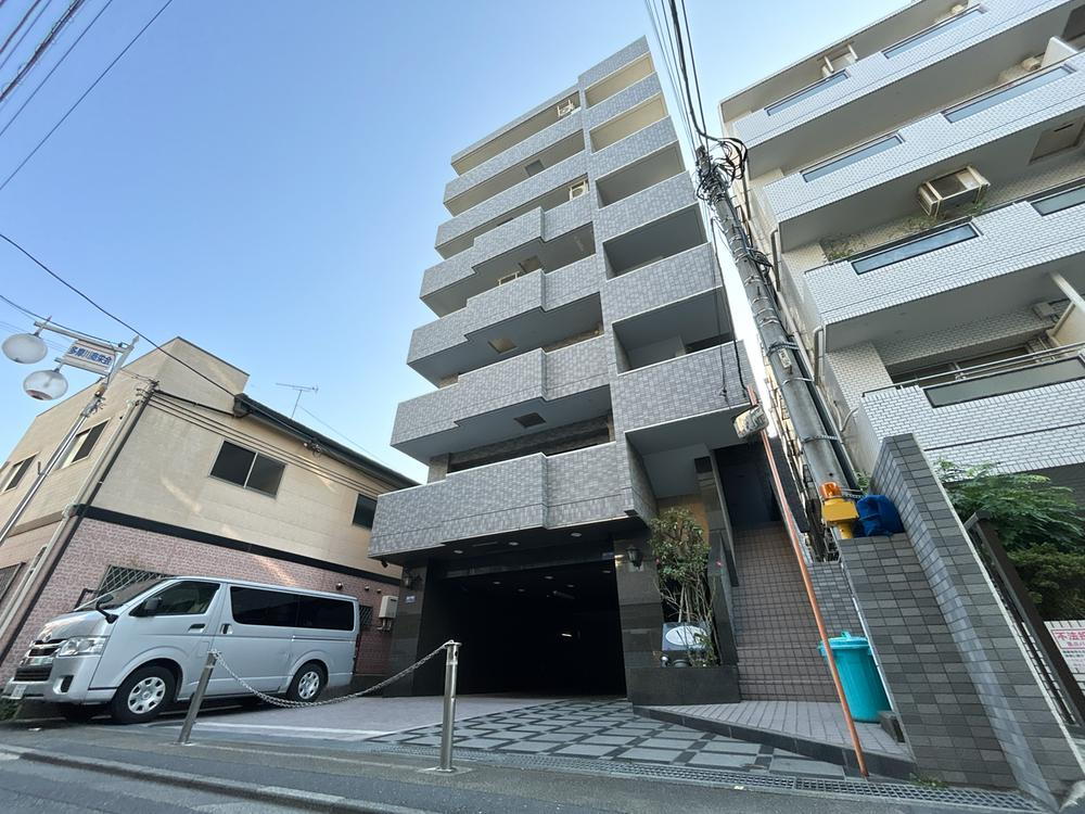 ゼファー調布 多摩川 物件外観2025年10月30日撮影(室内、11月中旬リノベーション完成予定)