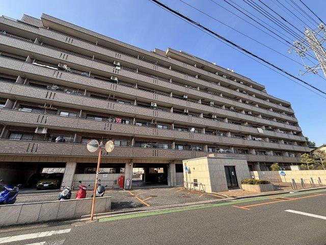 ライオンズマンション朝霞台南  中古マンション 総戸数102戸の大規模マンションがリノベーション済みで登場! 大切なペットと一緒に暮らせるマンションです。